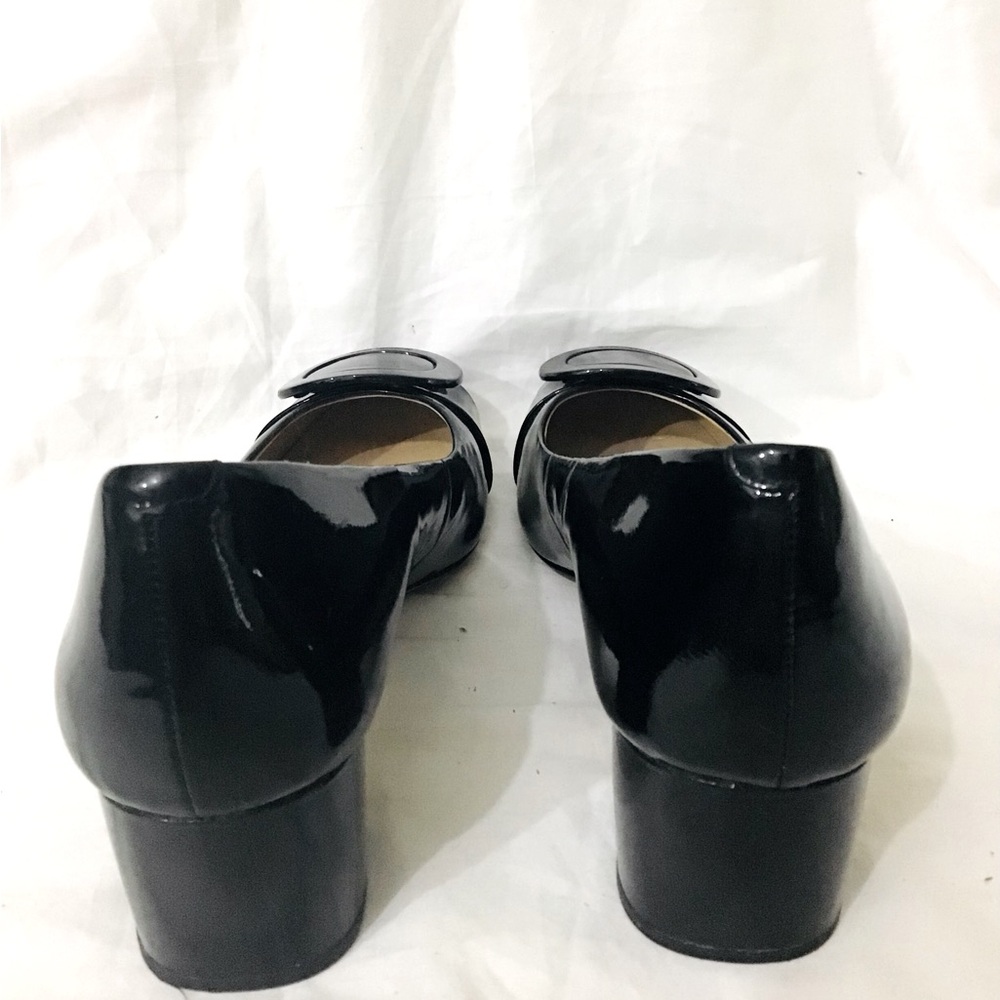 Michael Michael Kors Pauline Pump - Picture 10 of 14